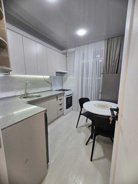 R4 Сдаётся квартира 1/2/4 на Метро Максим Горкий