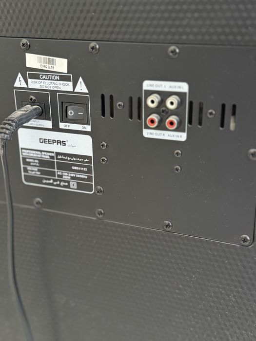 Продаётся музыкальная колонка/музыкальный центр