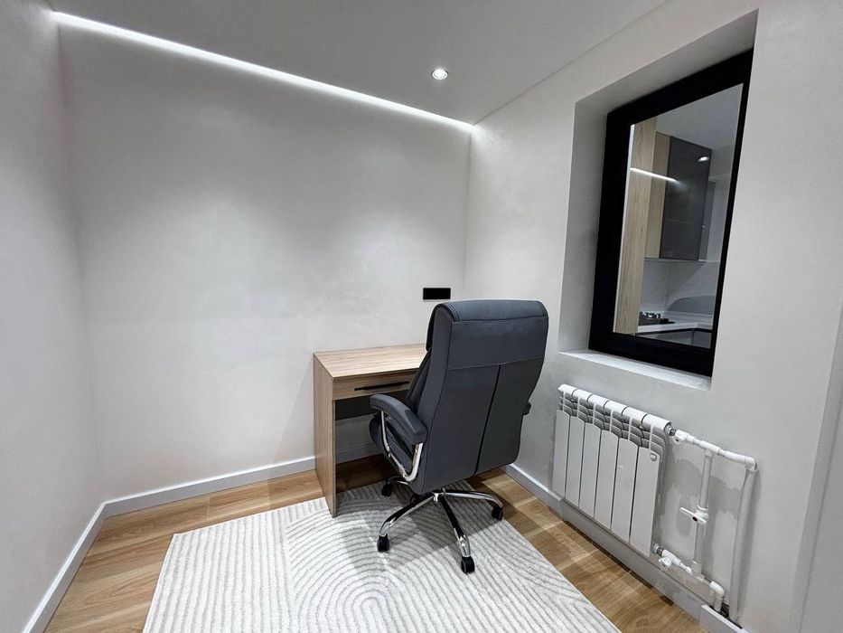 Продается 3в4/4/4 70м2 в м. Ойбек, ул. Фидокор