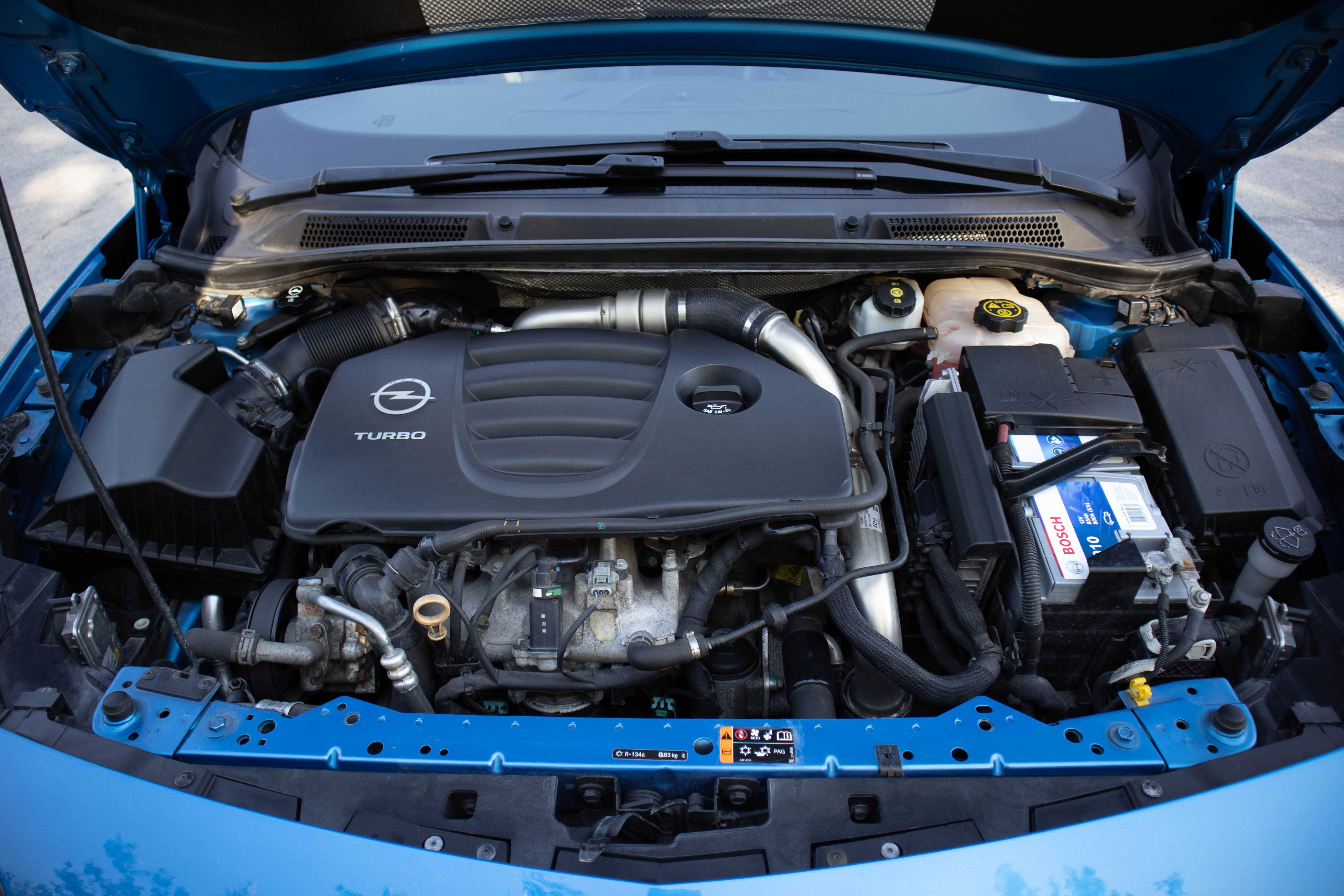 Opel Astra J OPC