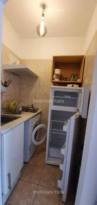 Garsoniera Piata Victoriei, Iancu de Hunedoara, etaj 3/8, bloc izolat,