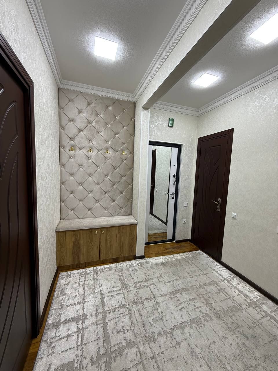 Продается квартира чилонзор 10-кв 3/3/4