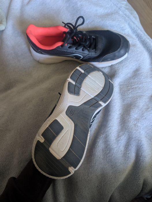 Маратонки за спорт 24см стелка 38/39 номер