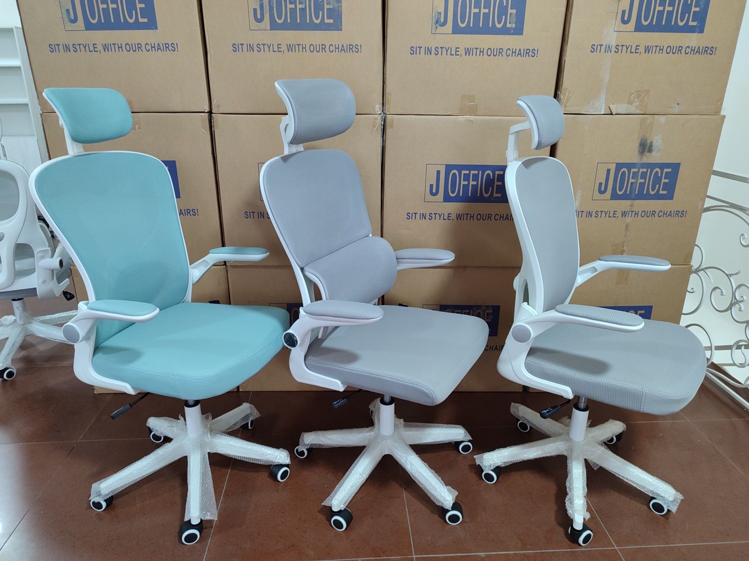 Офисное кресло 7053 grey и 7801 grey есть гарантия и доставка