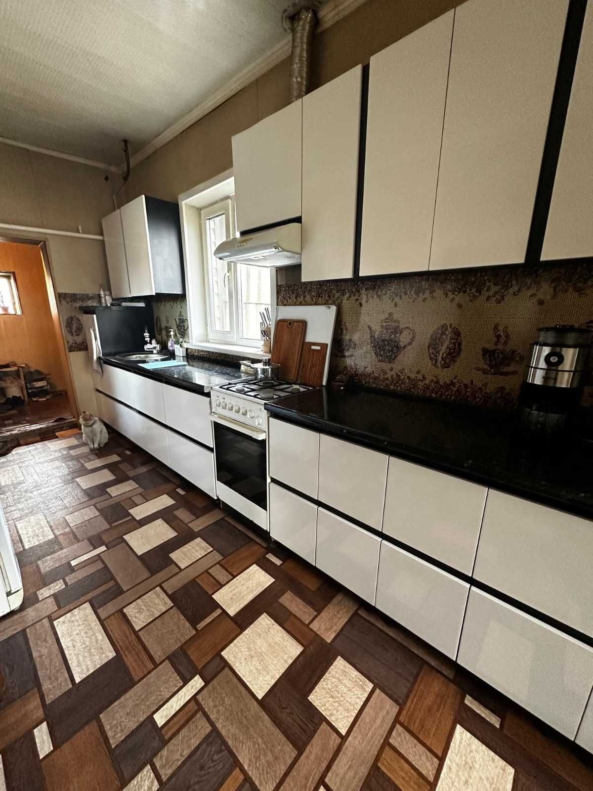 Продам дом в Рабочем пос. вблизи моста (500м)