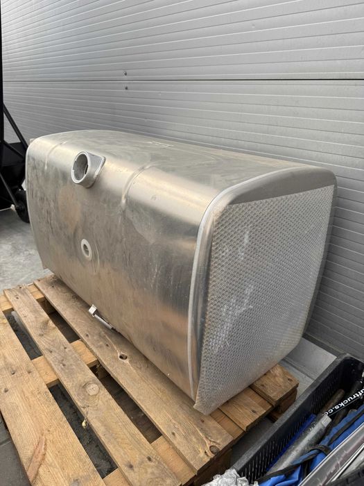 Rezervor combustibil 430 l DAF nou