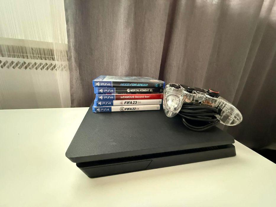 Playstation 4slim