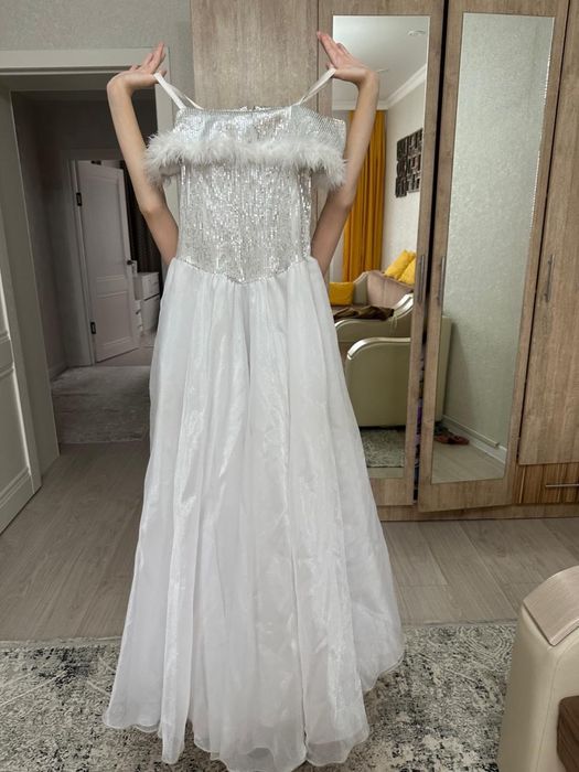 продаю бальное платье