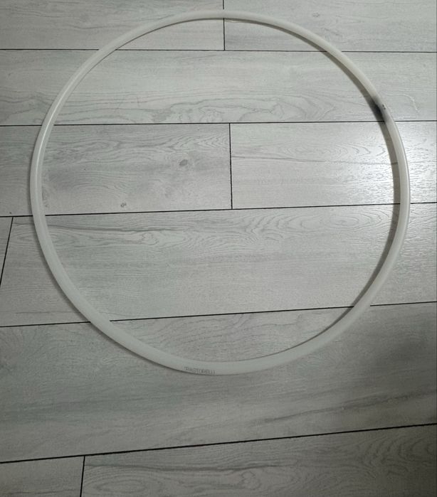 Продам обруч “Pastorelli”, диаметр 75 см