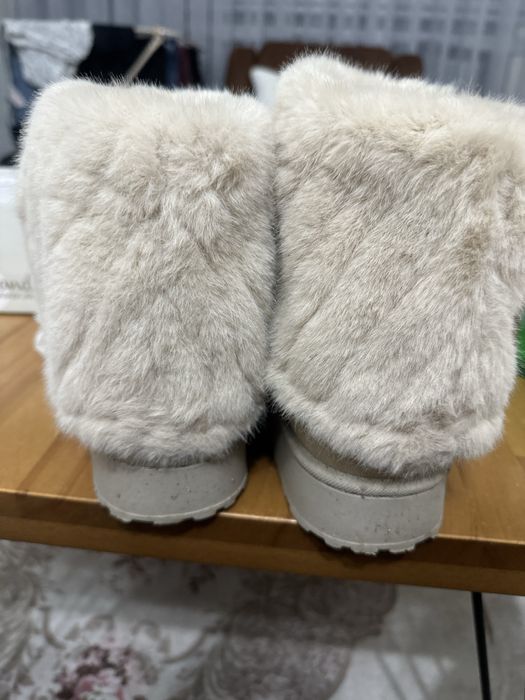 Чисто нови и запазени боти