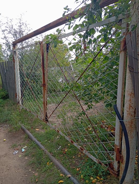 Продам ворота садовые