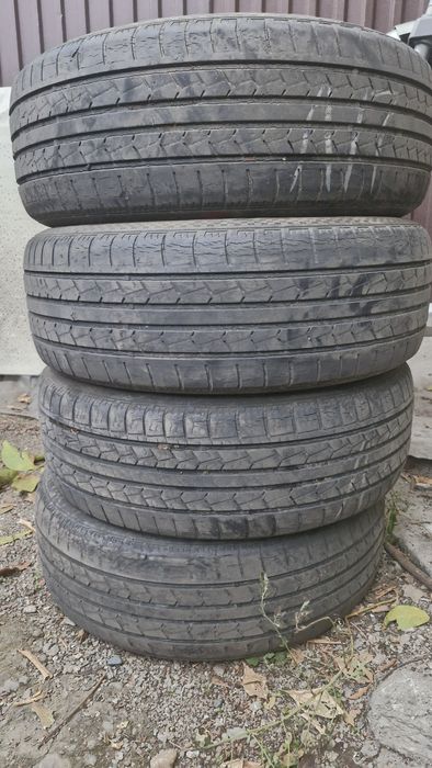 Отдам шины даром самовывоз