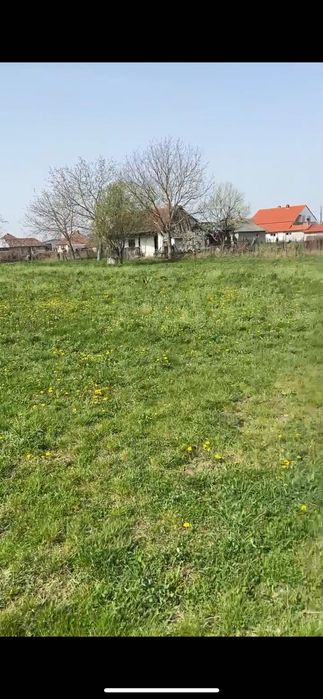 Vând teren intravilan în Paulian