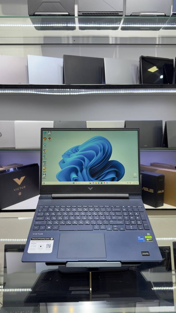 Hp Victus 15-fa0033dx i5-12450H