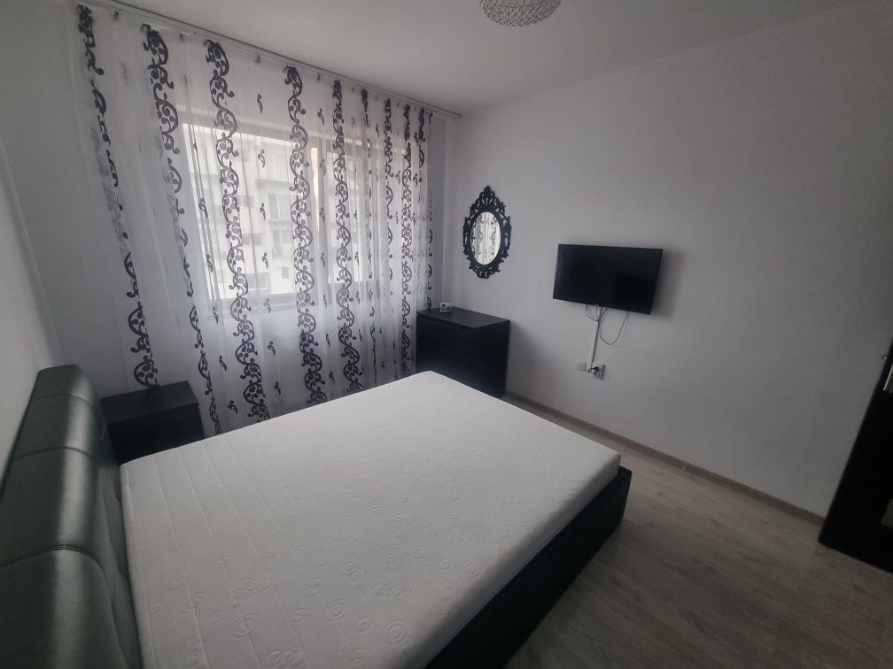 Inchiriez apartament 2 camere plus mansarda/ Berceni