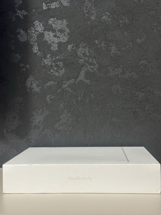 Vand/Schimb MacBook AIR 15 SIGILAT