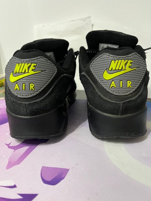 Air max 90 Nike Urgent !!!