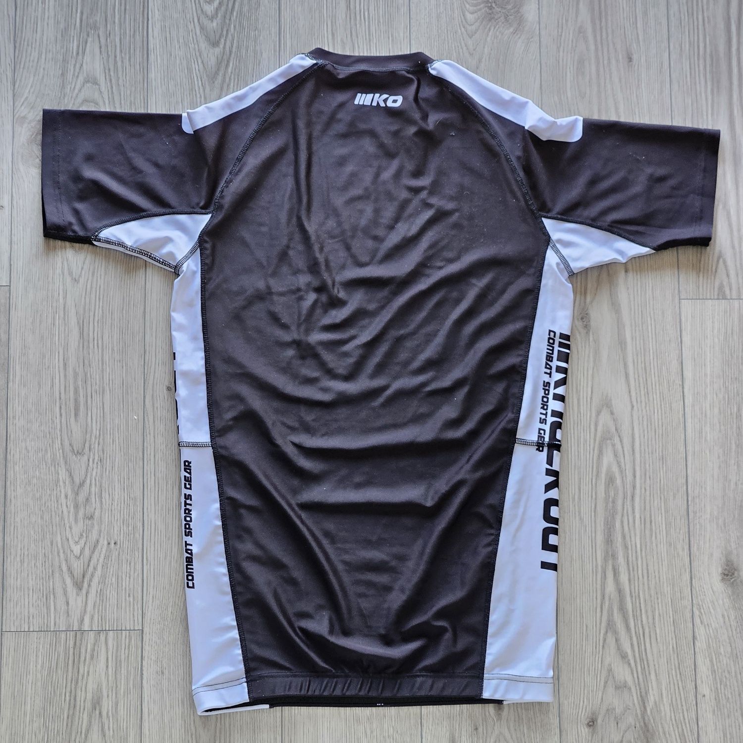 Tricou rashguard Knockout - pentru MMA, BJJ, sală