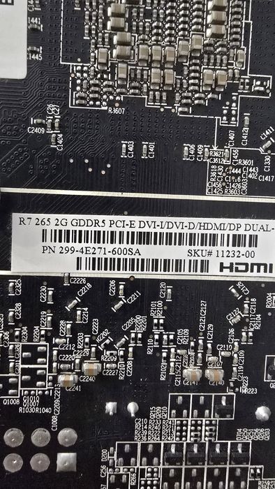 Placa Video Gigabite Saphire R7