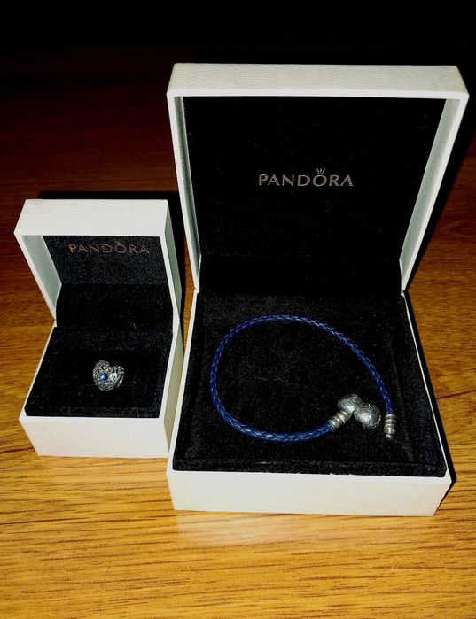 PANDORA кожена гривна и талисман