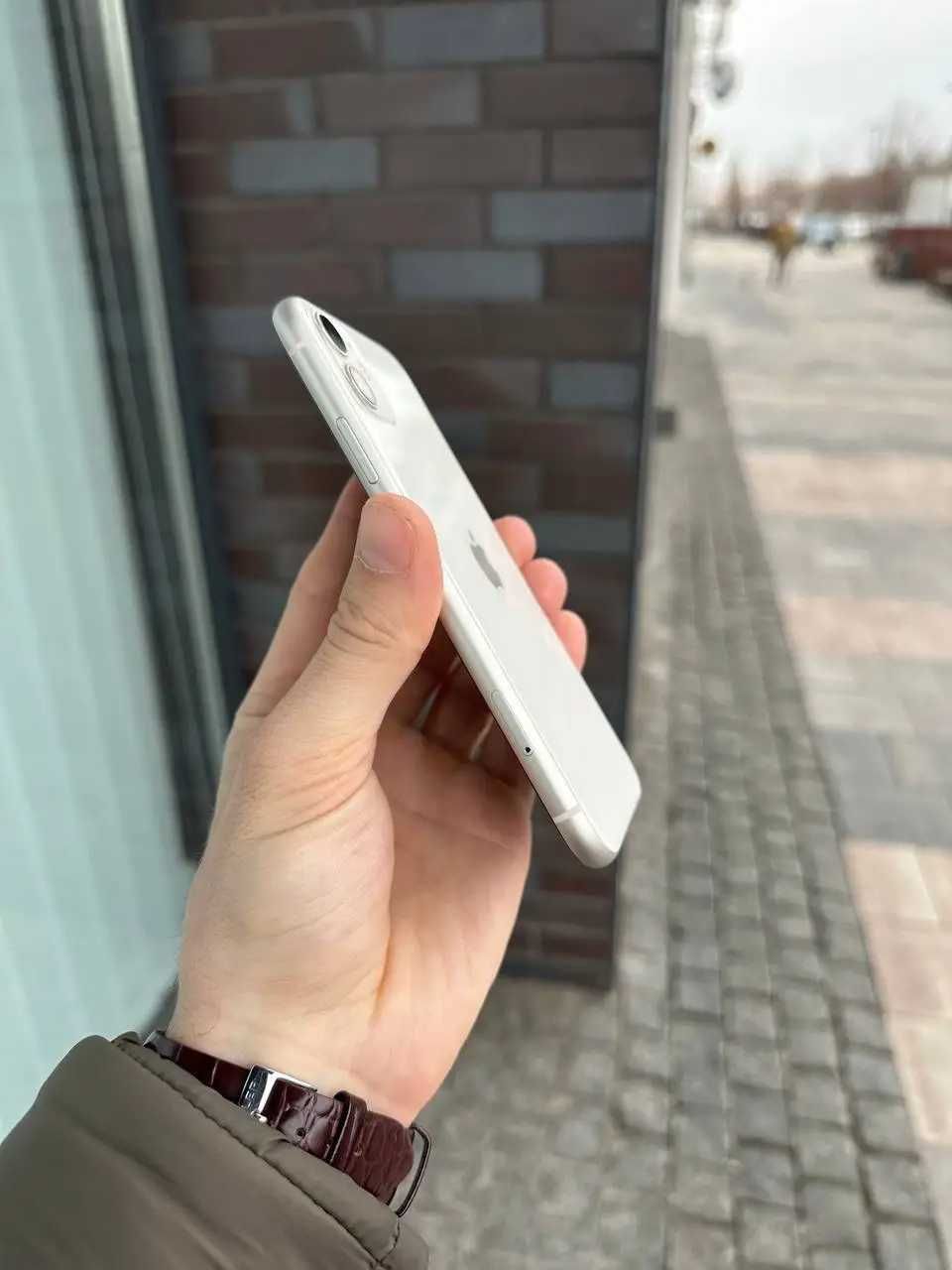 Айфон 11 128 gb White neverlock Apple