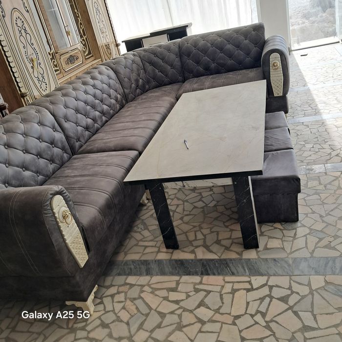 Юмшок мебел туплами сотилади