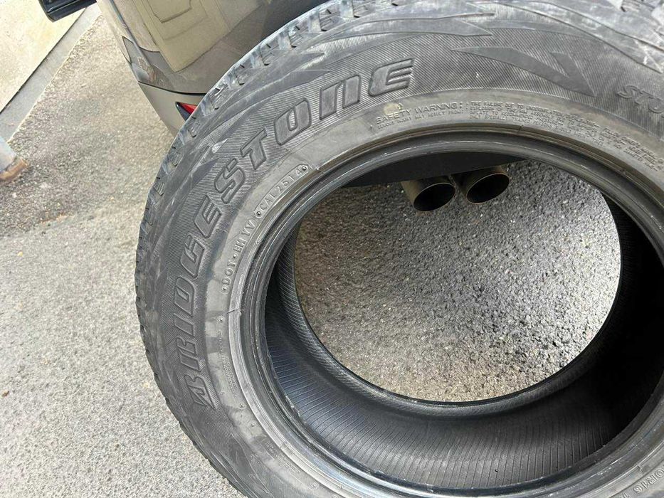 2бр  215/70  R16  BRIDGESTONE  зимни гуми