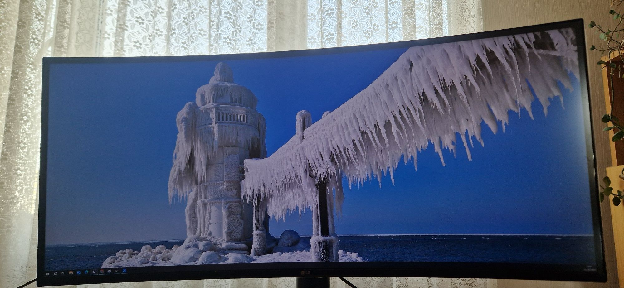 LG 34WN80C, извит, HDMI, DisplayPort, USB-C
