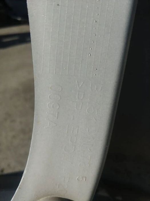 bara  spate  ford focus 3 break nonfacelift 2011