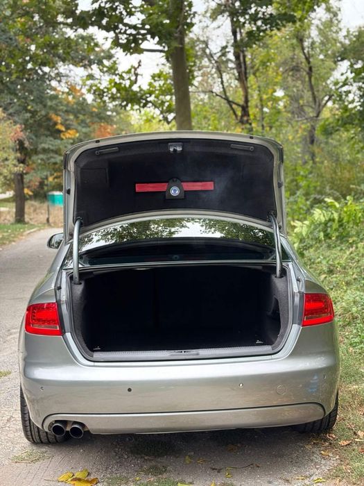 Audi a4 b8 2.0 TDI