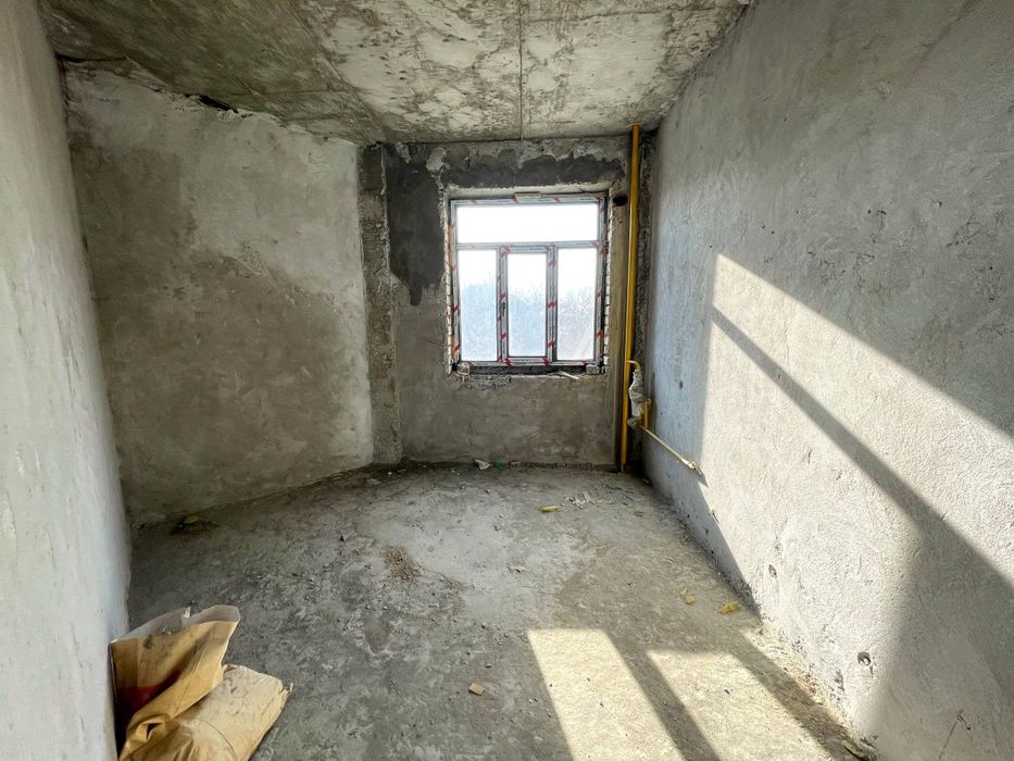 Продаётся своя квартира