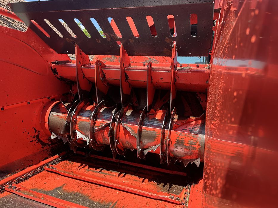 Tocător Paie Kuhn Primor 2060 M