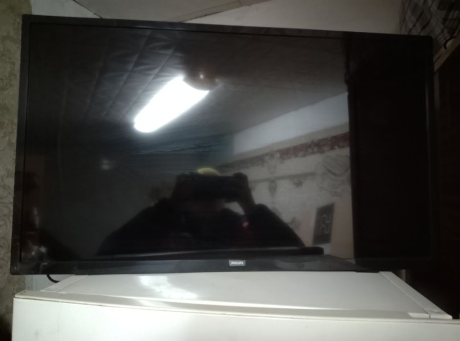 Продам телевизор