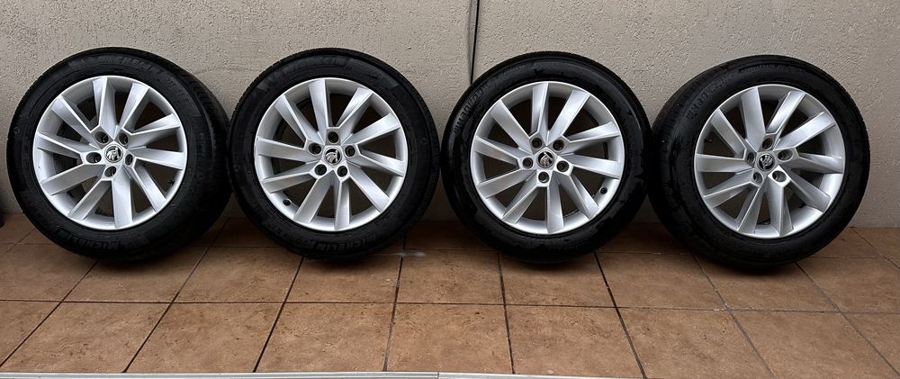 Jante Skoda 215 55 17 vara