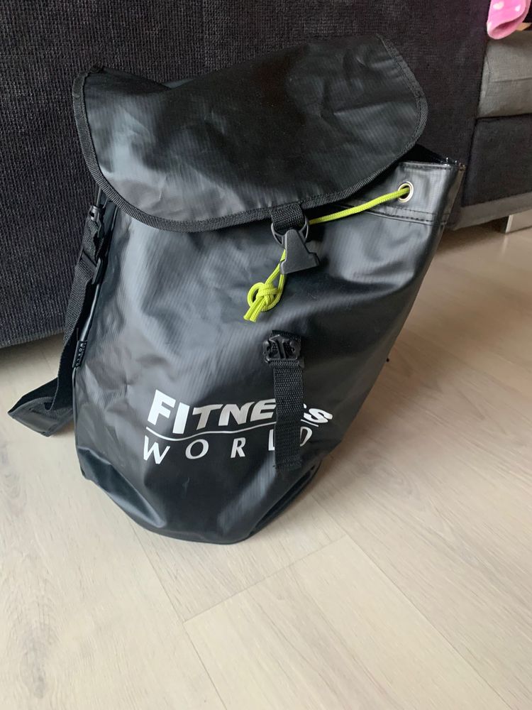 Vand rucsac Fitness World(super profi).