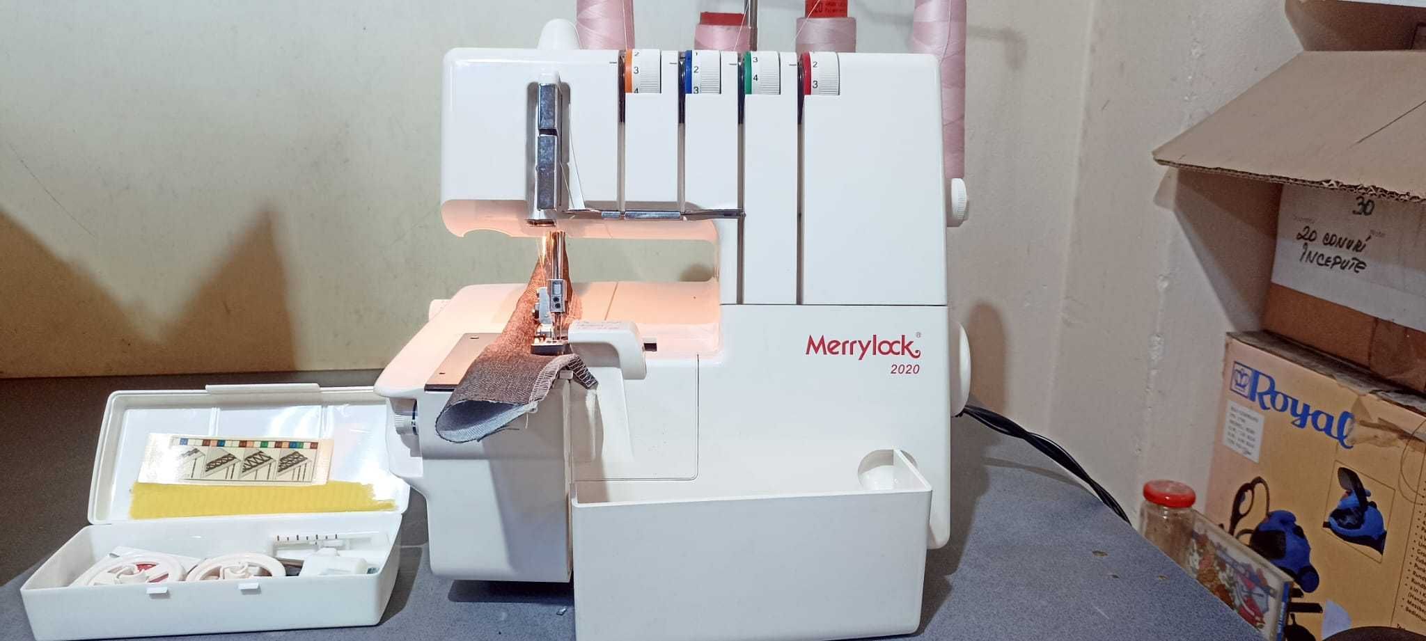 Masina de surfilat electrica  MerryLock 2020