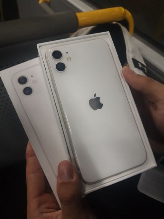 Продам айфон 11 в почти отличном состоянии