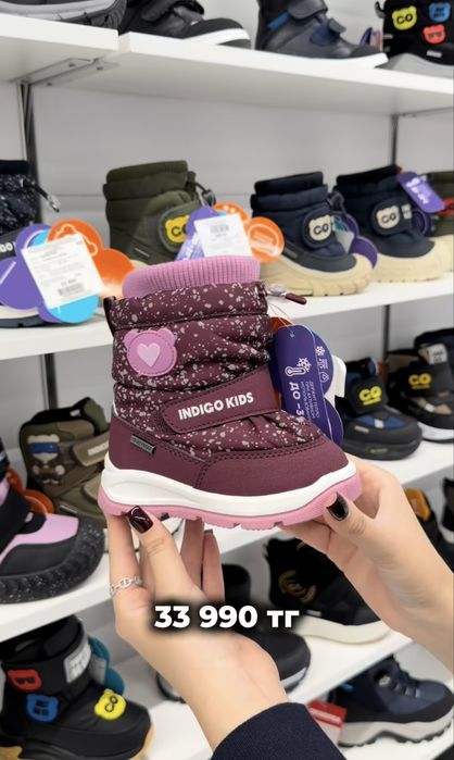 Продам ботинки для девочек