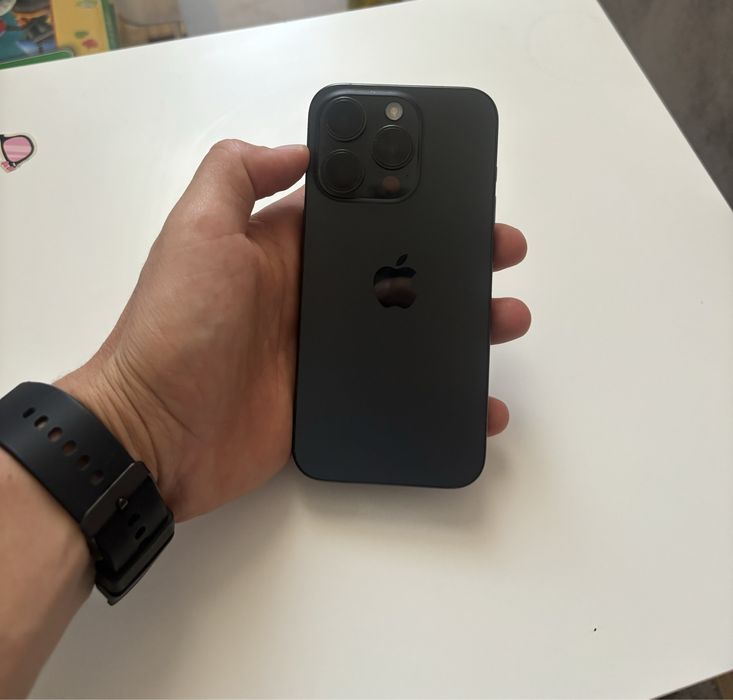 Iphone 15 Pro impecabil