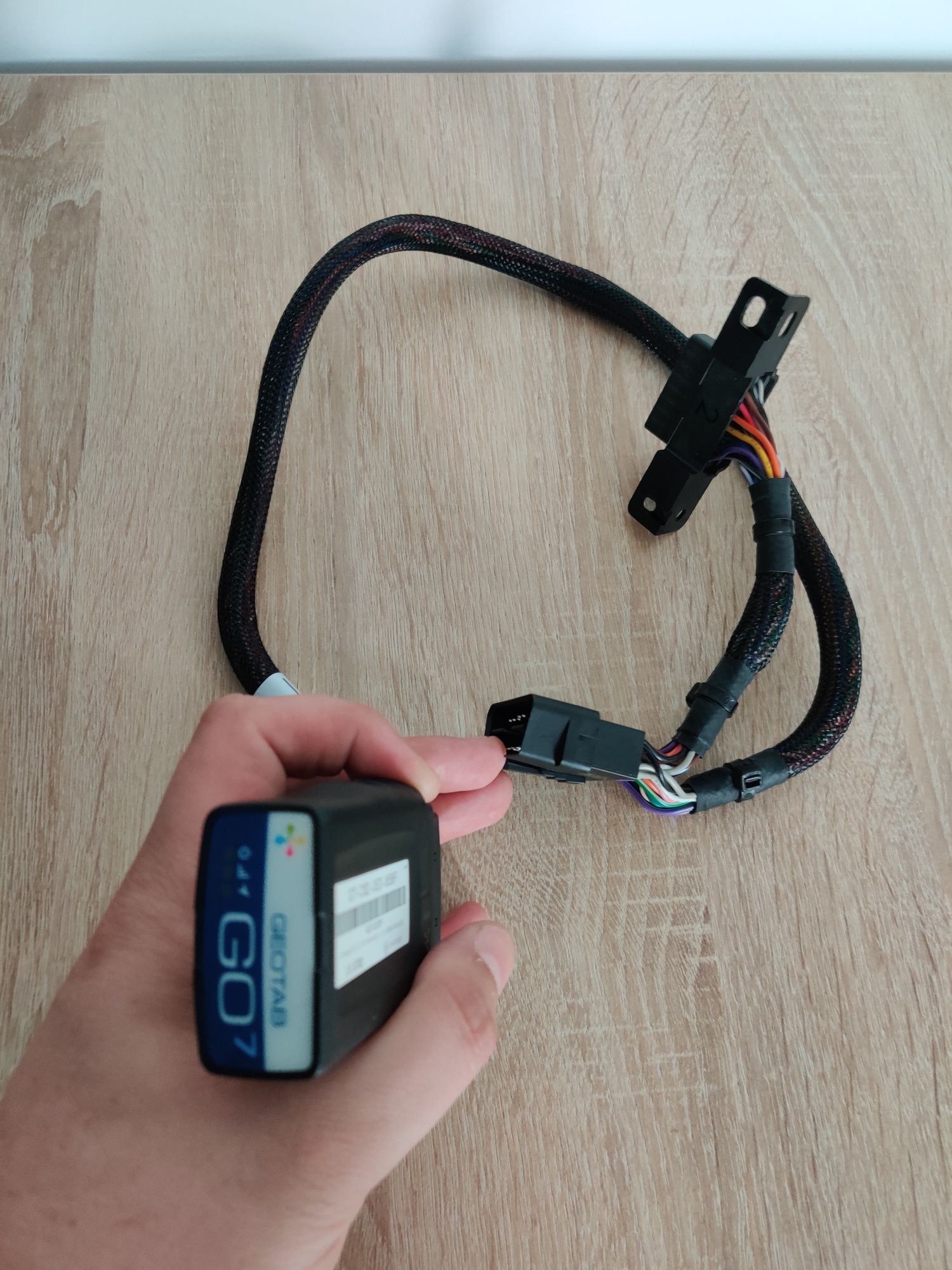 Tracker Locator GPS Geotab GO7 ( prelungire OBD inclusă )