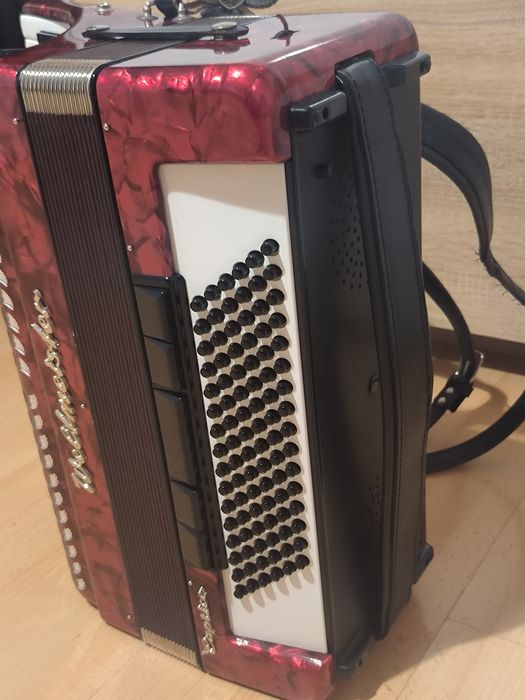 Акордеон Weltmeister