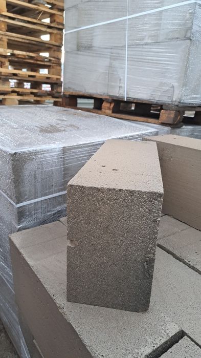 Газаблоки 20/30/60 имеется все размеры работаем без выходных.