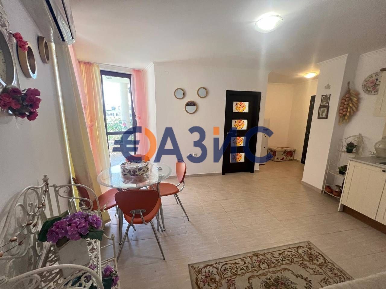 Продава се Двустаен апартамент в Свети Влас - 54 кв.м за 1202 €/кв.м - Снимка #8