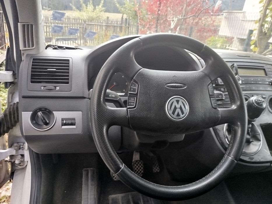 Volkswagen Multivan 2.5 TDI