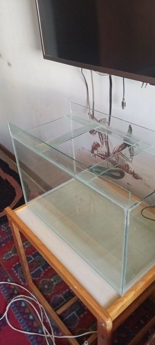 Продаю аквариум бескаркасный
