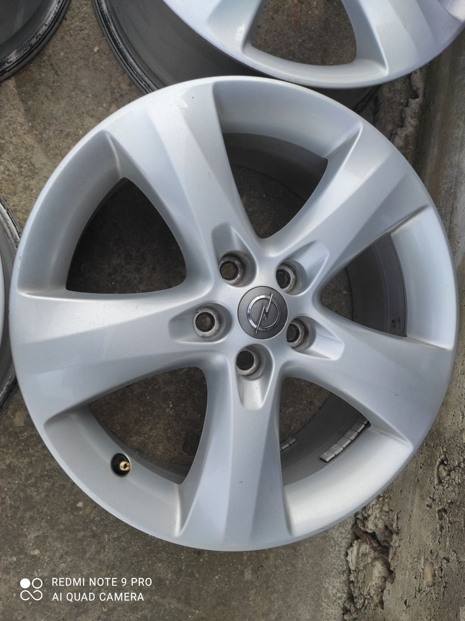 4 Jante aliaj originale Opel Astra J,K; 7JxR17; ET 42; 5x105