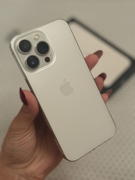 Продоется Айфон 13 Про
