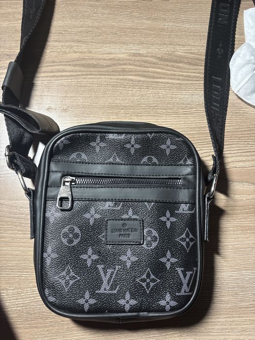 Louis vuitton чанта