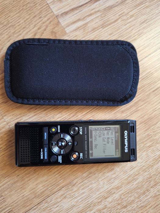 Диктофон Olympus WS-853, 8GB + microSDHC 32GB