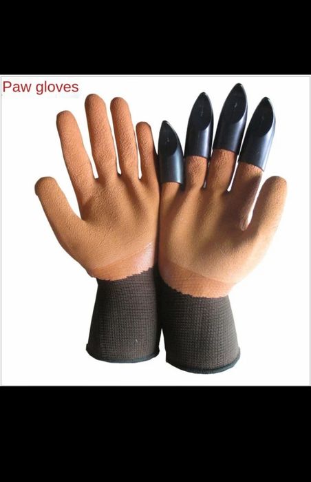 Пластиковые садовые перчатки с когтями